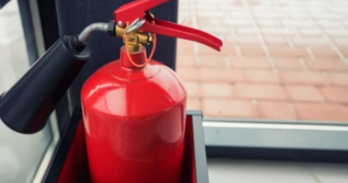 Multiple People Charged for Telling HDB Households That Fire Extinguishers Are Compulsory in HDB Flats