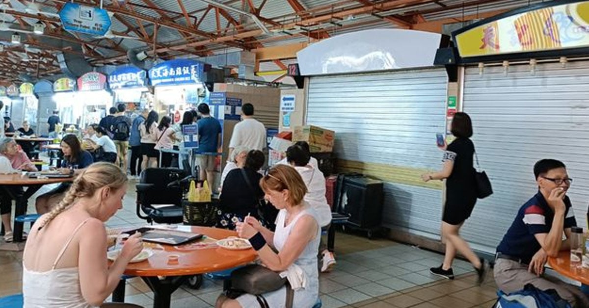 Drinks Stall in Maxwell Food Centre Rented Out for a Whopping $6,111 a Month